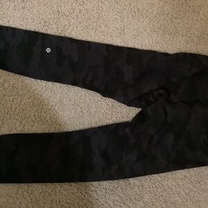 Lululemon Wunder Train HR Tight 25” size 8